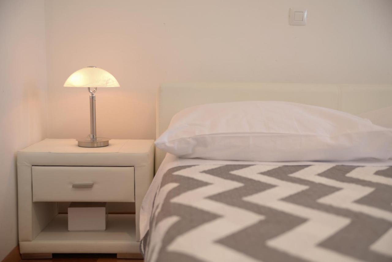 Base Bridge Apartment - Zadar City Centre - Free Parking Esterno foto