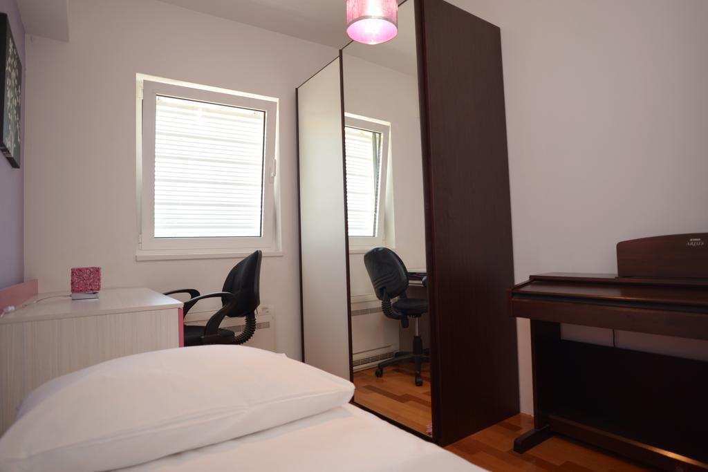Base Bridge Apartment - Zadar City Centre - Free Parking Esterno foto