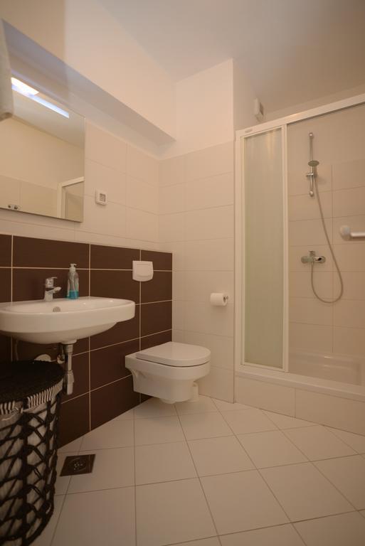Base Bridge Apartment - Zadar City Centre - Free Parking Esterno foto
